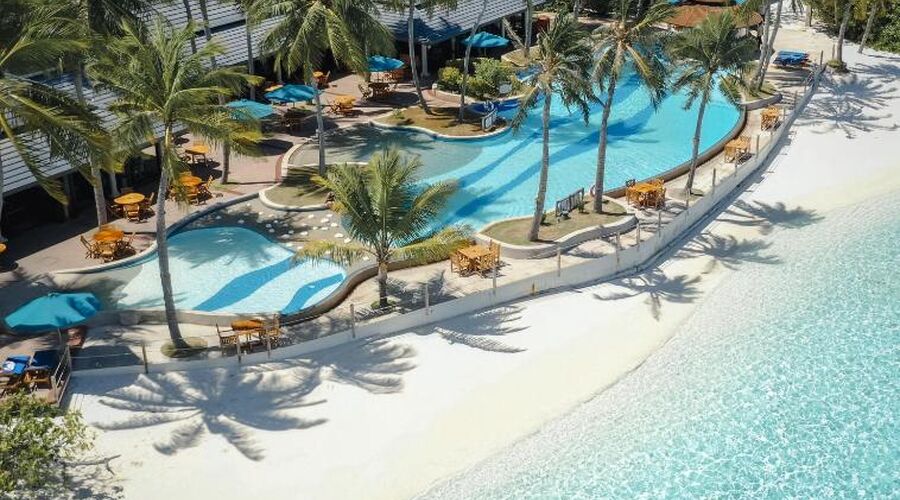 Royal Island Resort