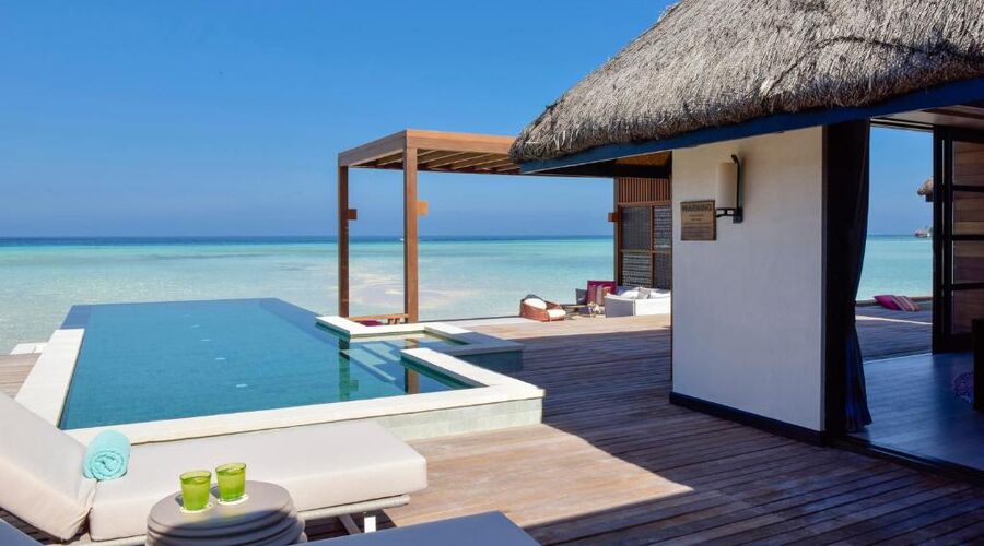 Four Seasons Resort Maldives at Kuda Huraa