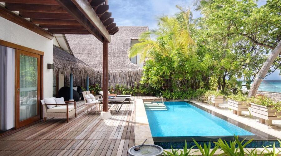 Taj Coral Reef Resort & Spa