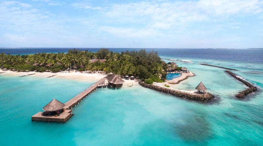 Taj Coral Reef Resort & Spa