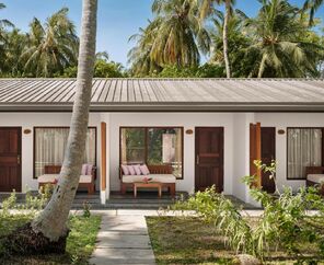Villa Park Sun Island Resort