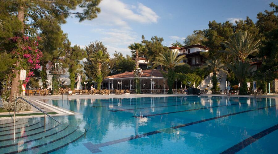 Letoonia Club & Hotel