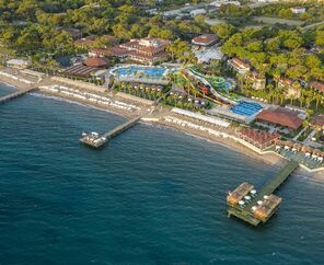Crystal Flora Beach Resort