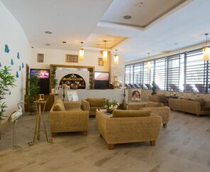 Fame Residence Lara