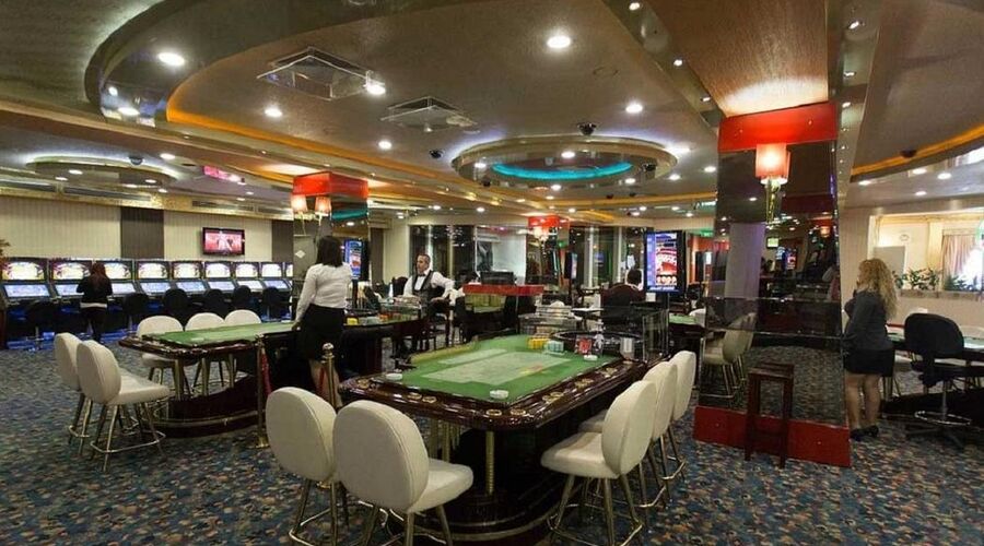 Oscar Resort Hotel & Casino
