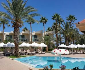 Oscar Resort Hotel & Casino