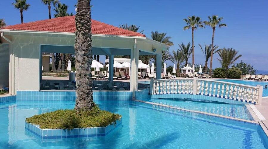Oscar Resort Hotel & Casino