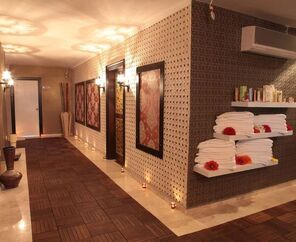 Oscar Resort Hotel & Casino