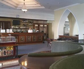 Oscar Resort Hotel & Casino