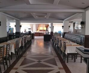 Oscar Resort Hotel & Casino