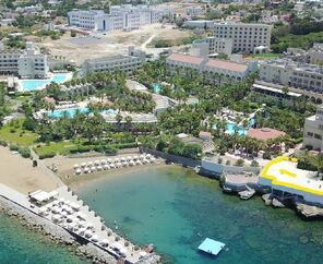 Oscar Resort Hotel & Casino