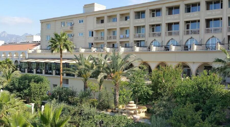 Oscar Resort Hotel & Casino