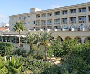 Oscar Resort Hotel & Casino