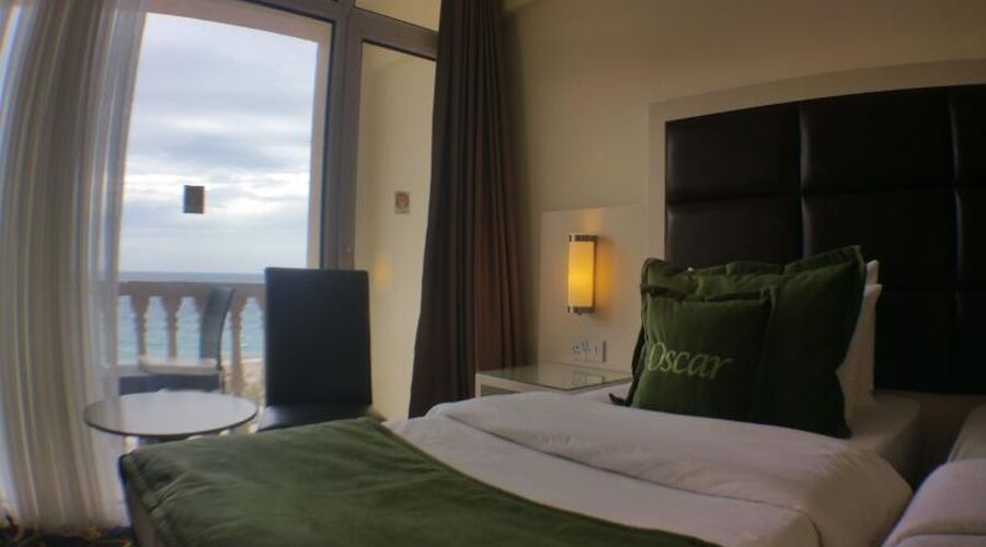 Oscar Resort Hotel & Casino
