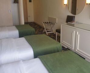 Oscar Resort Hotel & Casino