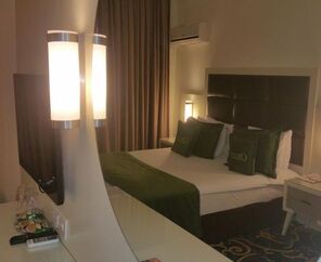Oscar Resort Hotel & Casino