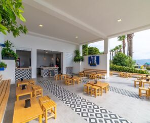 Kefaluka Resort