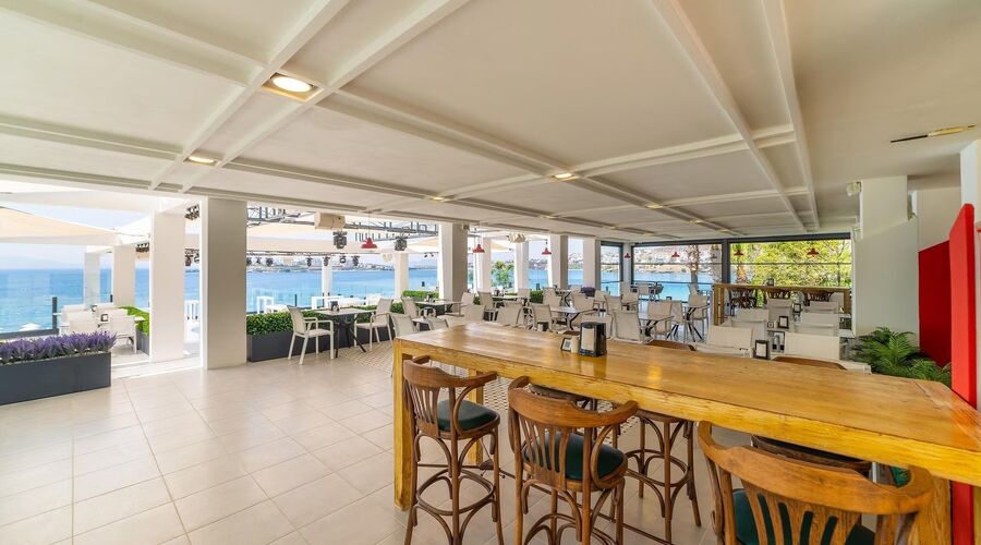 Kefaluka Resort