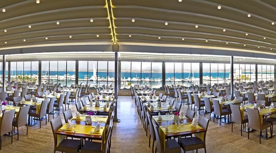 Altın Yunus Hotel & Spa Çeşme