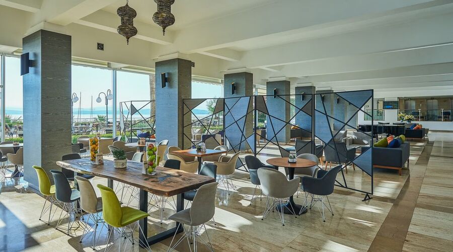 Altın Yunus Hotel & Spa Çeşme