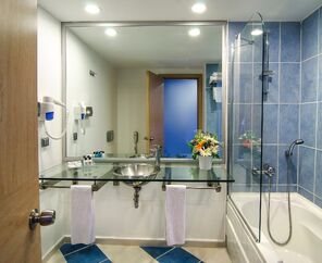 Altın Yunus Hotel & Spa Çeşme