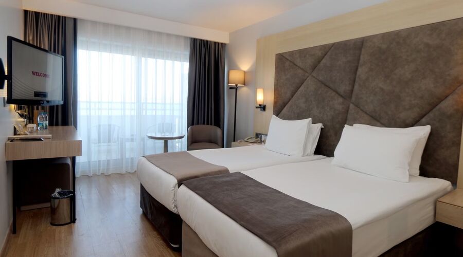 Altın Yunus Hotel & Spa Çeşme