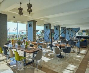 Altın Yunus Hotel & Spa Çeşme