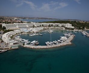 Altın Yunus Hotel & Spa Çeşme