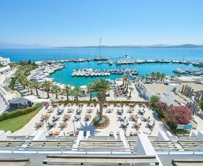 Altın Yunus Hotel & Spa Çeşme