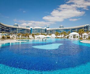 Sueno Hotels Deluxe Belek