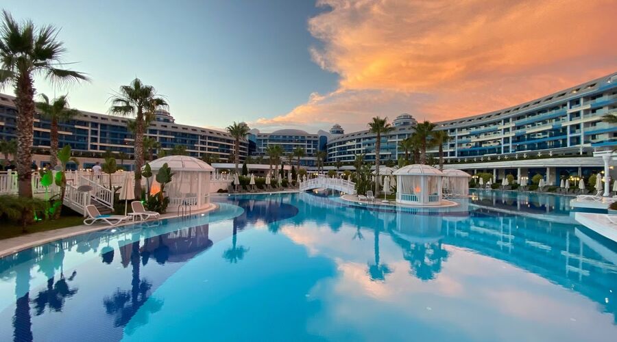 Sueno Hotels Deluxe Belek