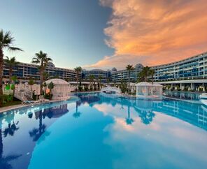 Sueno Hotels Deluxe Belek